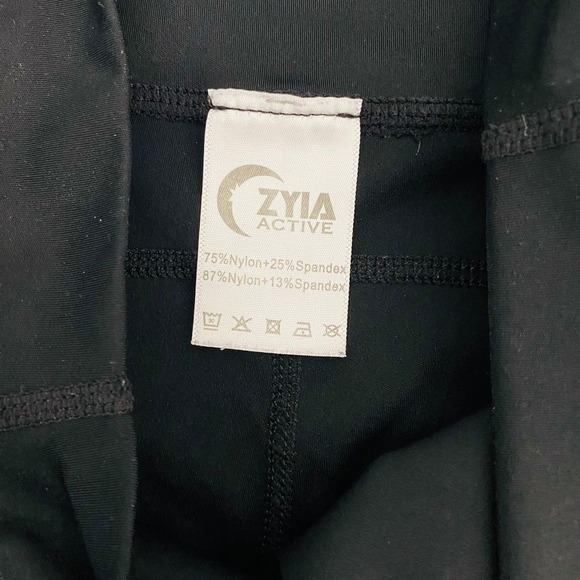 Zyia Active Black Cheetah Print High Rise Crop Womens Light n Tight Leggings 12 - Picture 5 of 7